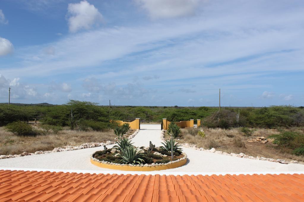 Wanapa Lodge Bonaire Exterior photo